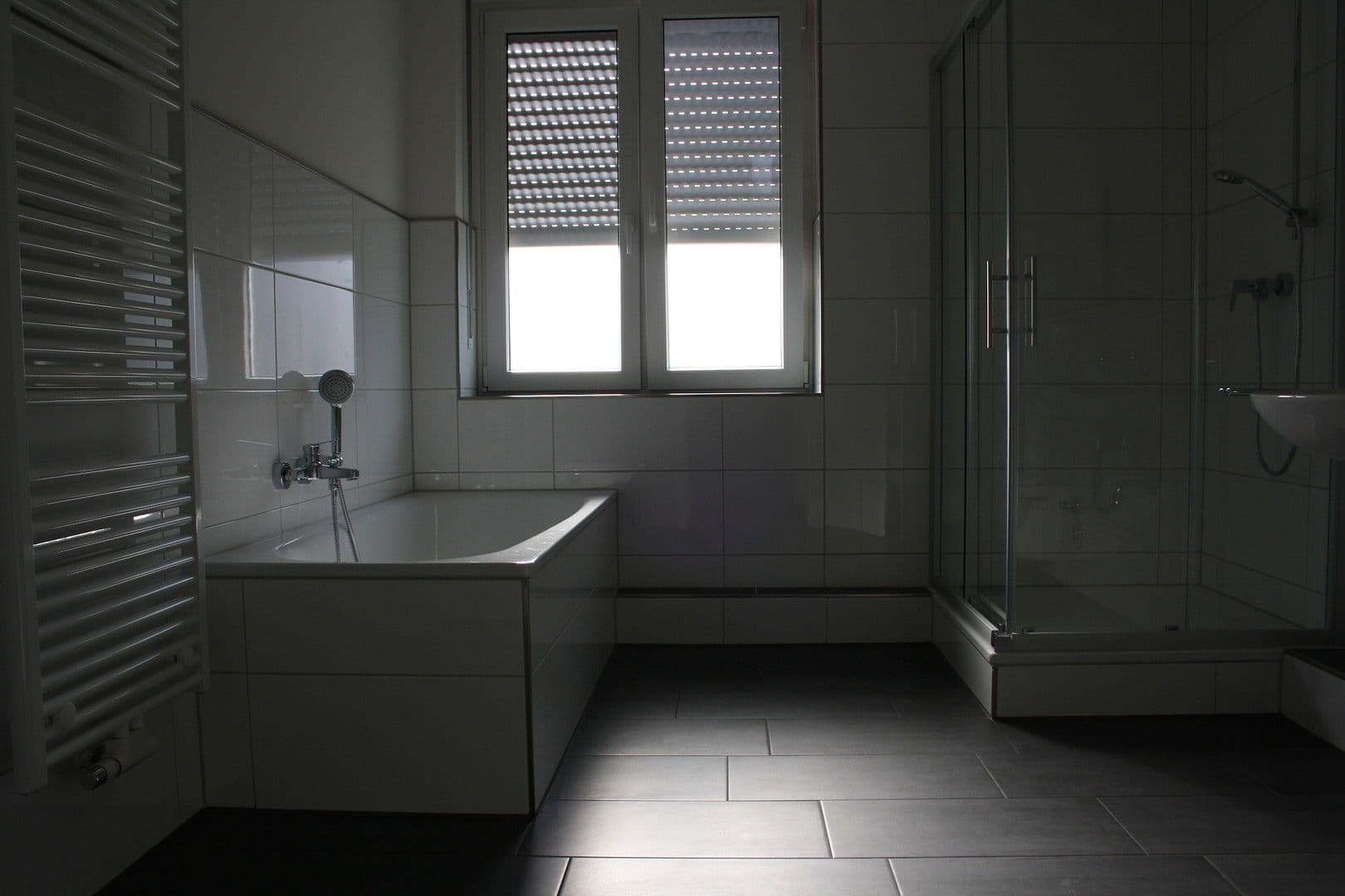 Prenájom bytu 4-izbový 150 m², Wesel, Severné Porýnie - Westfálsko Prenájom bytu 4-izbový 150 m², Wesel, Severné Porýnie - Westfálsko