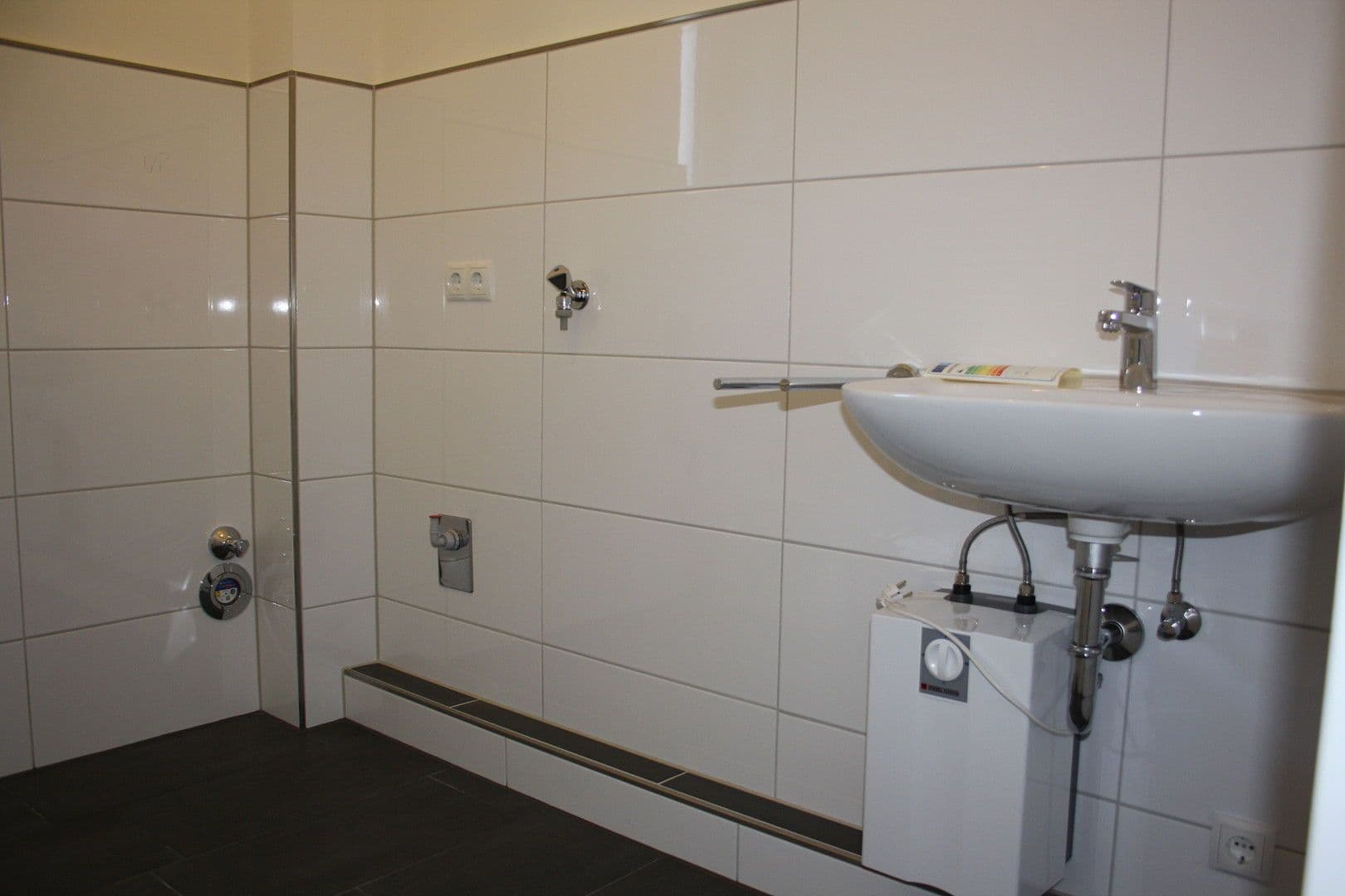 Prenájom bytu 4-izbový 150 m², Wesel, Severné Porýnie - Westfálsko Prenájom bytu 4-izbový 150 m², Wesel, Severné Porýnie - Westfálsko