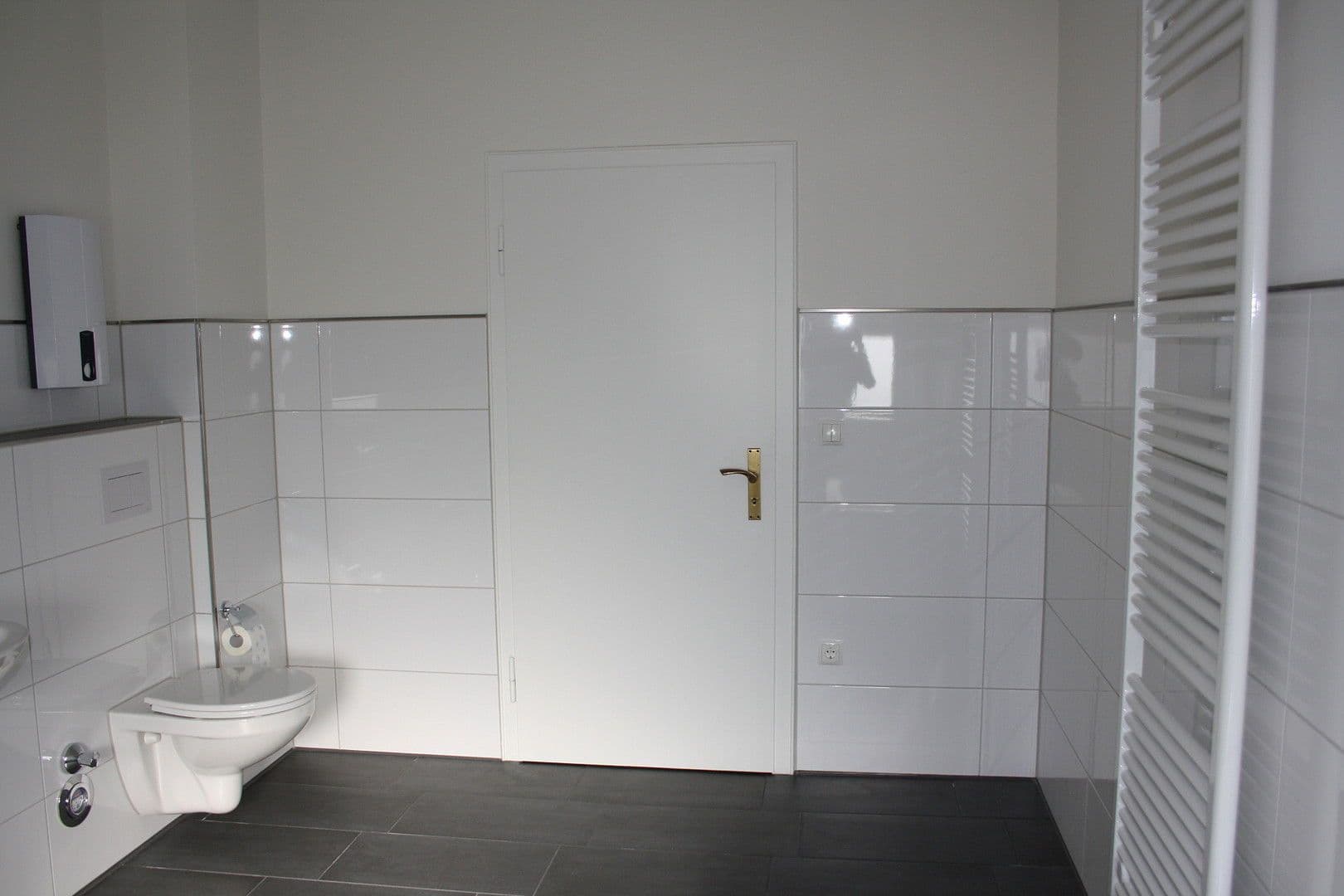 Prenájom bytu 4-izbový 150 m², Wesel, Severné Porýnie - Westfálsko Prenájom bytu 4-izbový 150 m², Wesel, Severné Porýnie - Westfálsko