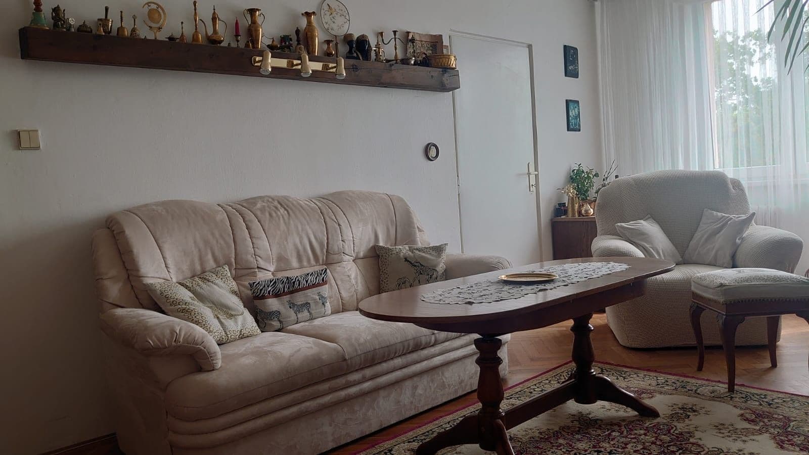 Prenájom bytu 2-izbový 57 m², Fibichova, Karlovy Vary, Karlovarský kraj Prenájom bytu 2-izbový 57 m², Fibichova, Karlovy Vary, Karlovarský kraj