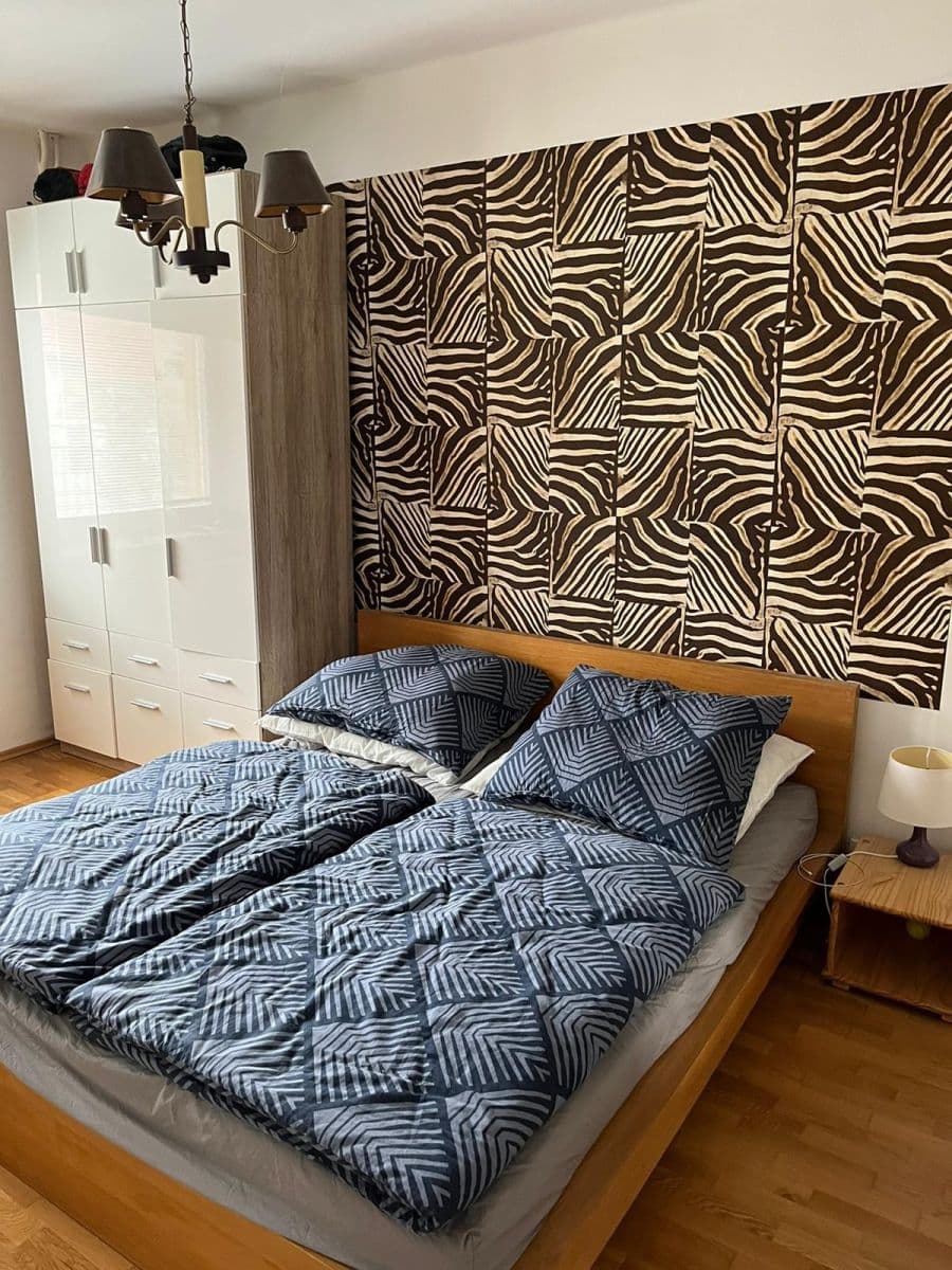 Prenájom bytu 2-izbový 50 m², Zdoňovská, Praha, Praha Prenájom bytu 2-izbový 50 m², Zdoňovská, Praha, Praha