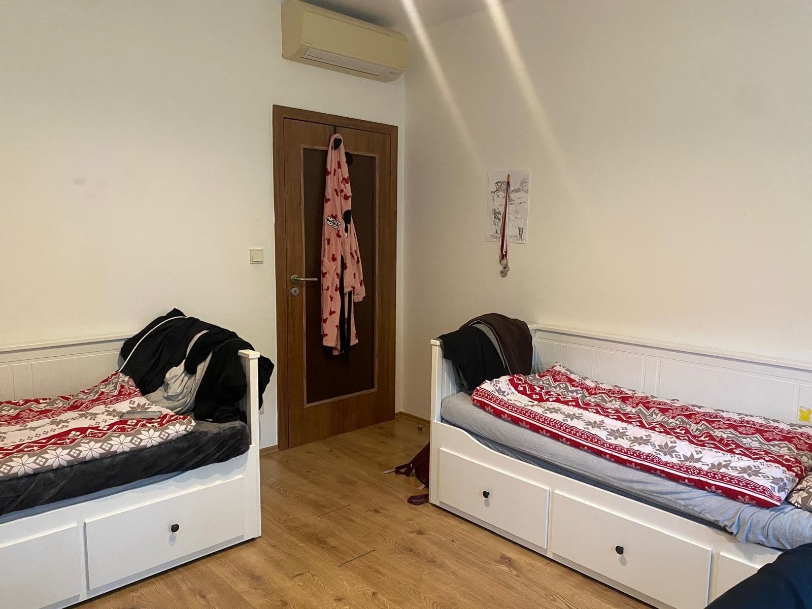 Prenájom bytu 3-izbový 75 m², Libušina třída, Brno, Jihomoravský kraj Prenájom bytu 3-izbový 75 m², Libušina třída, Brno, Jihomoravský kraj