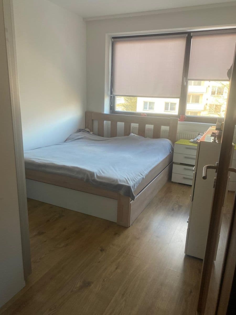 Prenájom bytu 3-izbový 75 m², Libušina třída, Brno, Jihomoravský kraj Prenájom bytu 3-izbový 75 m², Libušina třída, Brno, Jihomoravský kraj