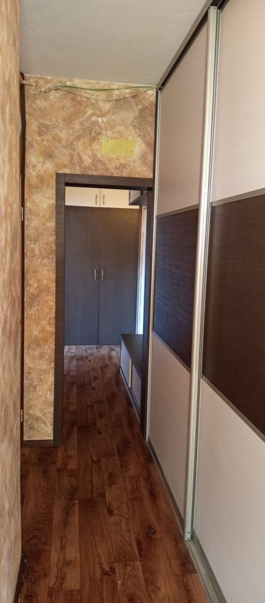Predaj bytu 3-izbový 76 m², Kúty, Zlín, Zlínský kraj Predaj bytu 3-izbový 76 m², Kúty, Zlín, Zlínský kraj