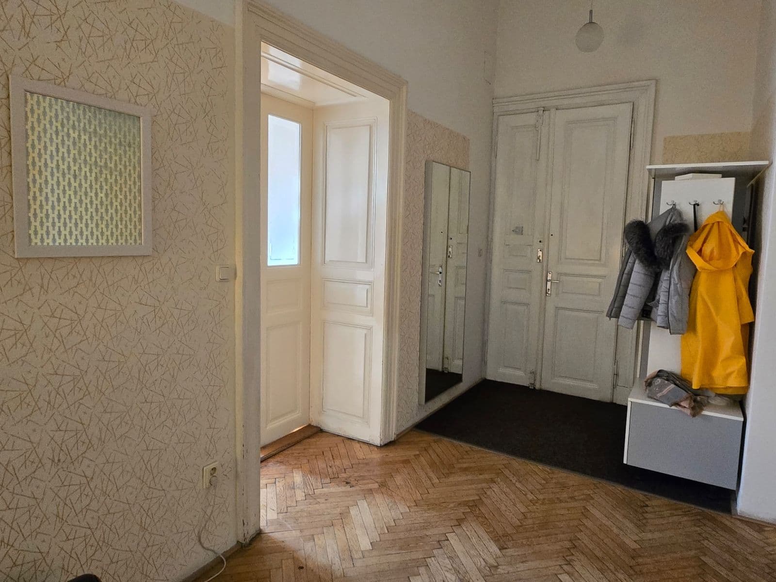 Prenájom kancelárie 80 m², Bolzanova, Praha, Praha Prenájom kancelárie 80 m², Bolzanova, Praha, Praha