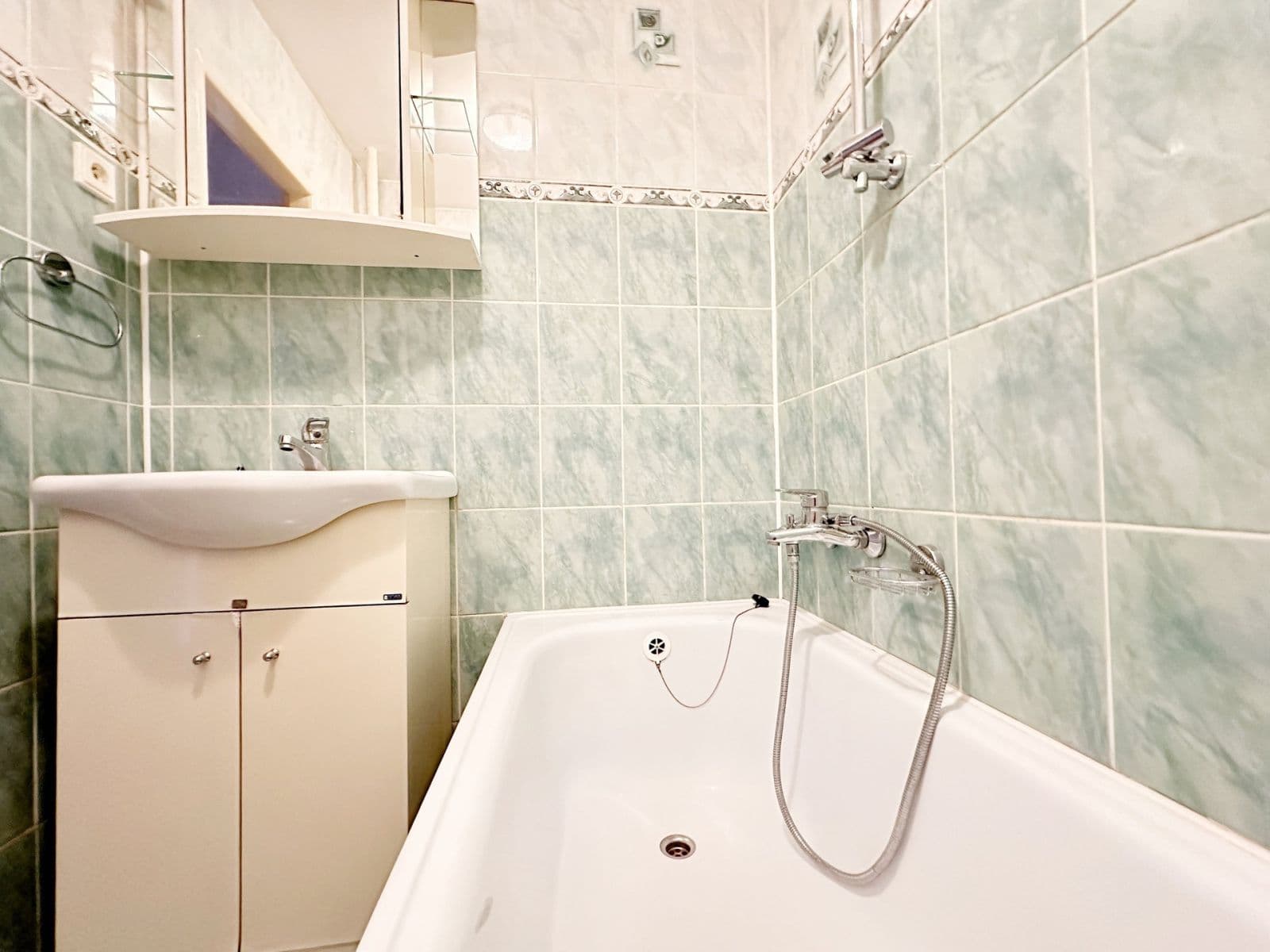 Prenájom bytu 2-izbový 54 m², Kafkova, Praha, Praha Prenájom bytu 2-izbový 54 m², Kafkova, Praha, Praha