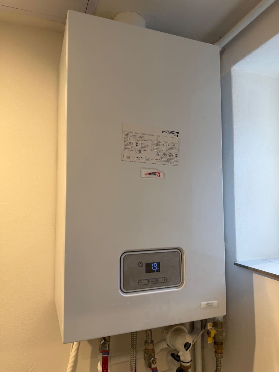 Predaj bytu 3-izbový 60 m², Veltrusy, Středočeský kraj Predaj bytu 3-izbový 60 m², Veltrusy, Středočeský kraj