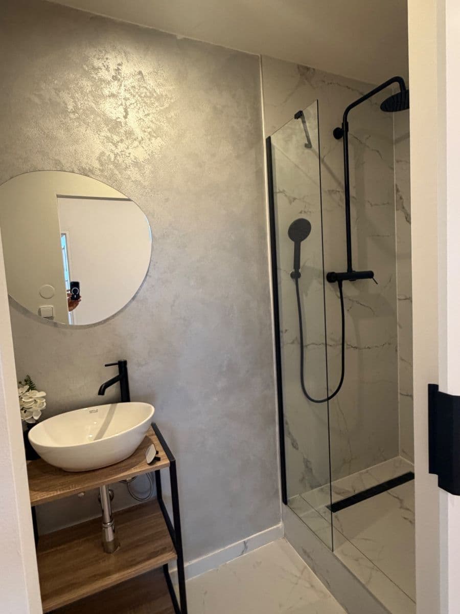 Predaj bytu 3-izbový 60 m², Veltrusy, Středočeský kraj Predaj bytu 3-izbový 60 m², Veltrusy, Středočeský kraj