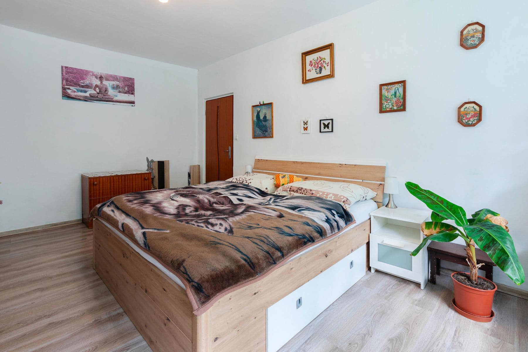 Predaj bytu 3-izbový 82 m², Poštovní, Desná, Liberecký kraj Predaj bytu 3-izbový 82 m², Poštovní, Desná, Liberecký kraj