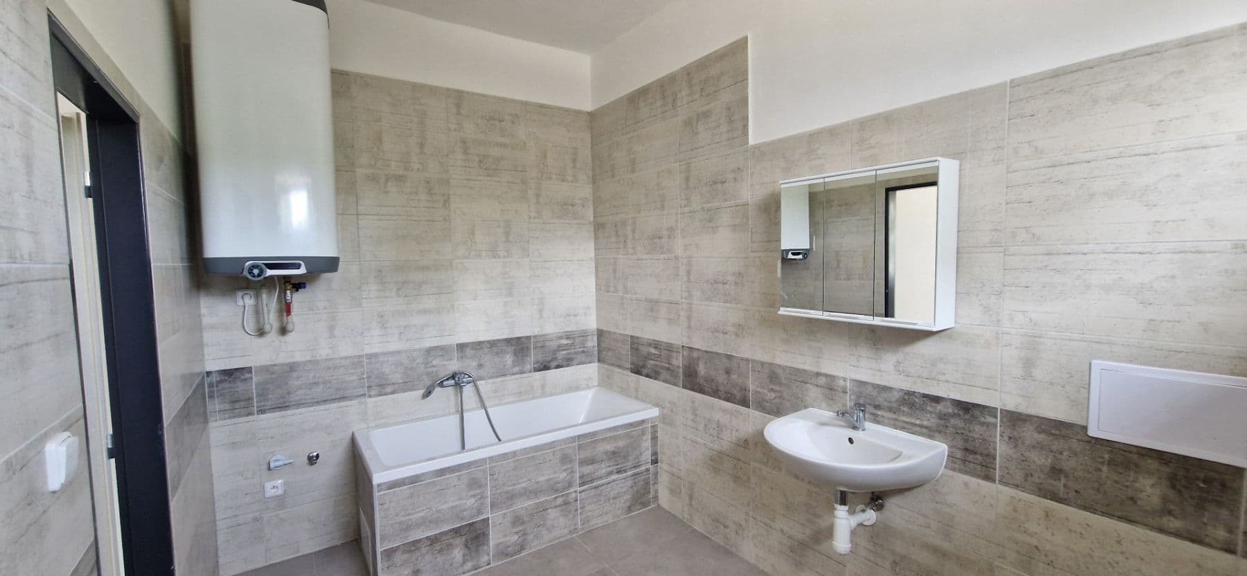 Prenájom nebytového priestoru 41 m², Kájovská, Kájov, Jihočeský kraj Prenájom nebytového priestoru 41 m², Kájovská, Kájov, Jihočeský kraj