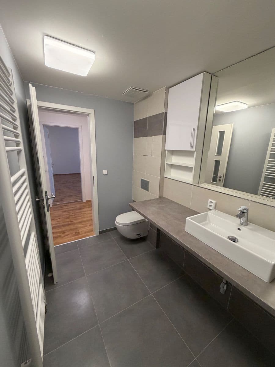 Predaj bytu 1-izbový 37 m², Ukrajinská, Ostrava, Moravskoslezský kraj Predaj bytu 1-izbový 37 m², Ukrajinská, Ostrava, Moravskoslezský kraj