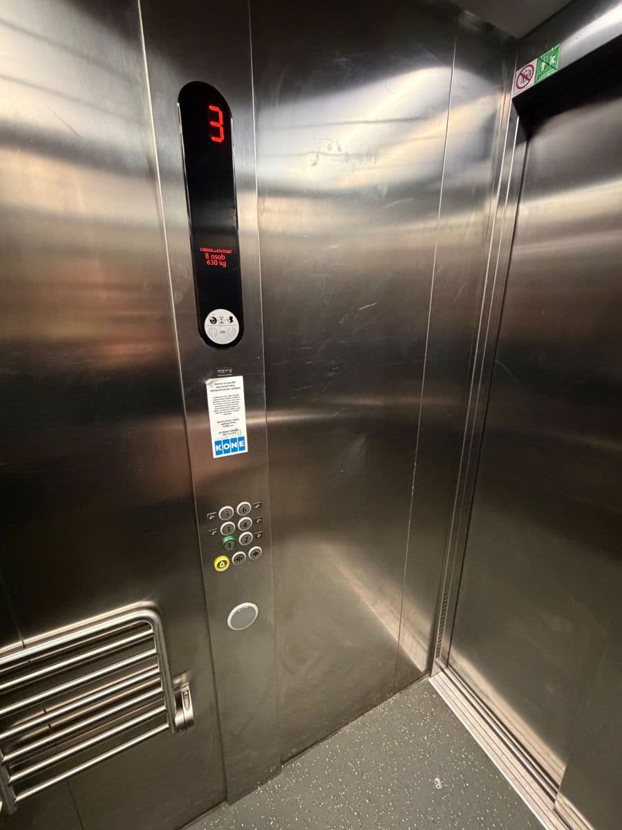 Predaj bytu 1-izbový 37 m², Ukrajinská, Ostrava, Moravskoslezský kraj Predaj bytu 1-izbový 37 m², Ukrajinská, Ostrava, Moravskoslezský kraj