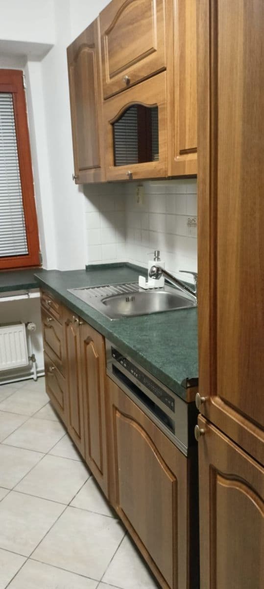 Prenájom domu 50 m², pozemek 490 m², Mikova, Praha, Praha Prenájom domu 50 m², pozemek 490 m², Mikova, Praha, Praha