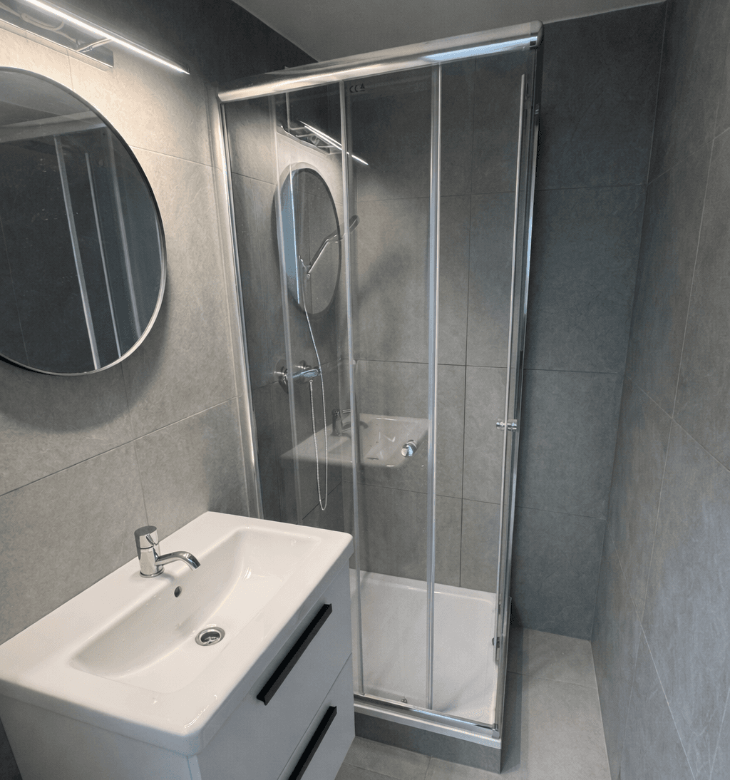 Prenájom bytu 1-izbový 35 m², Hartigova, Praha, Praha Prenájom bytu 1-izbový 35 m², Hartigova, Praha, Praha