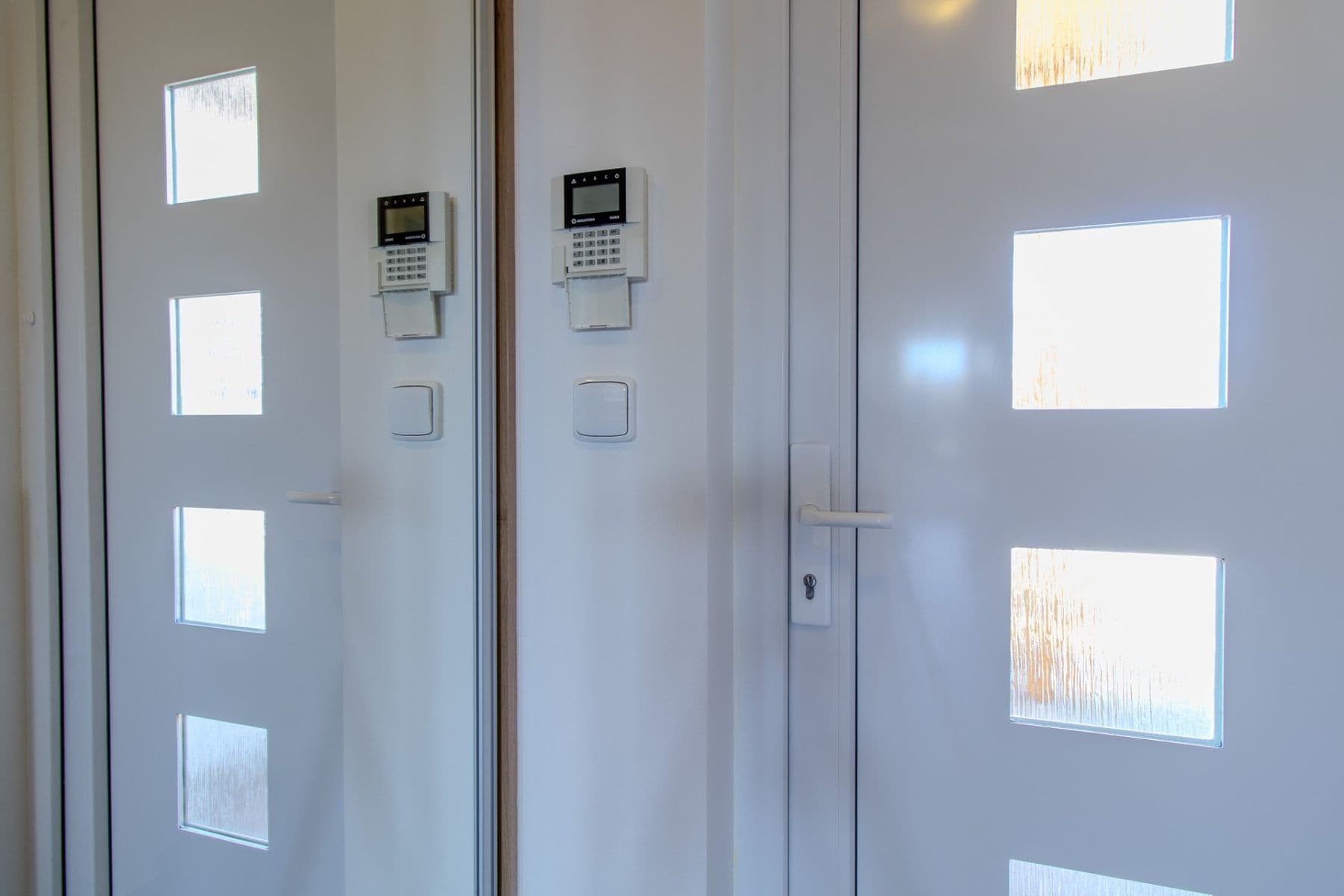 Prenájom bytu 2-izbový 50 m², Nad Obcí, Nová Ves, Středočeský kraj Prenájom bytu 2-izbový 50 m², Nad Obcí, Nová Ves, Středočeský kraj