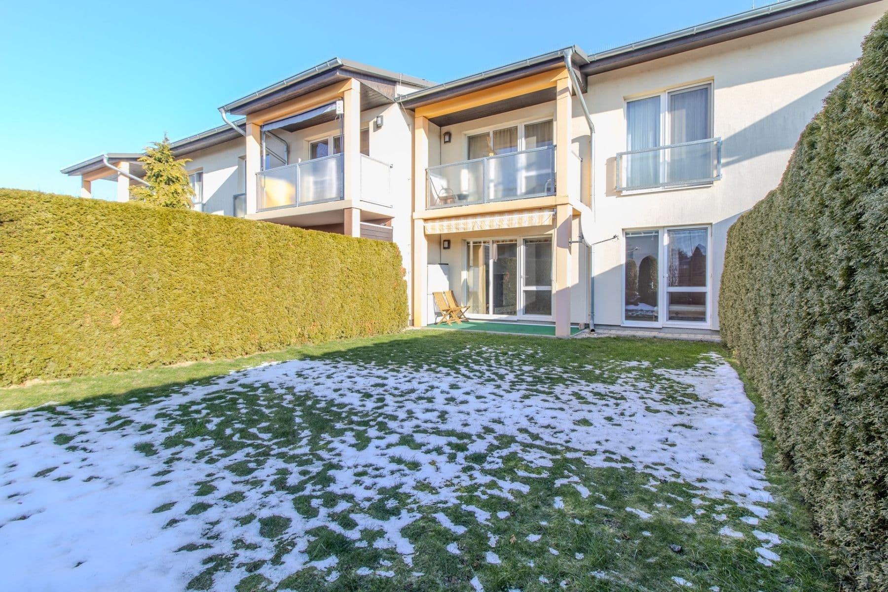 Prenájom bytu 2-izbový 50 m², Nad Obcí, Nová Ves, Středočeský kraj Prenájom bytu 2-izbový 50 m², Nad Obcí, Nová Ves, Středočeský kraj