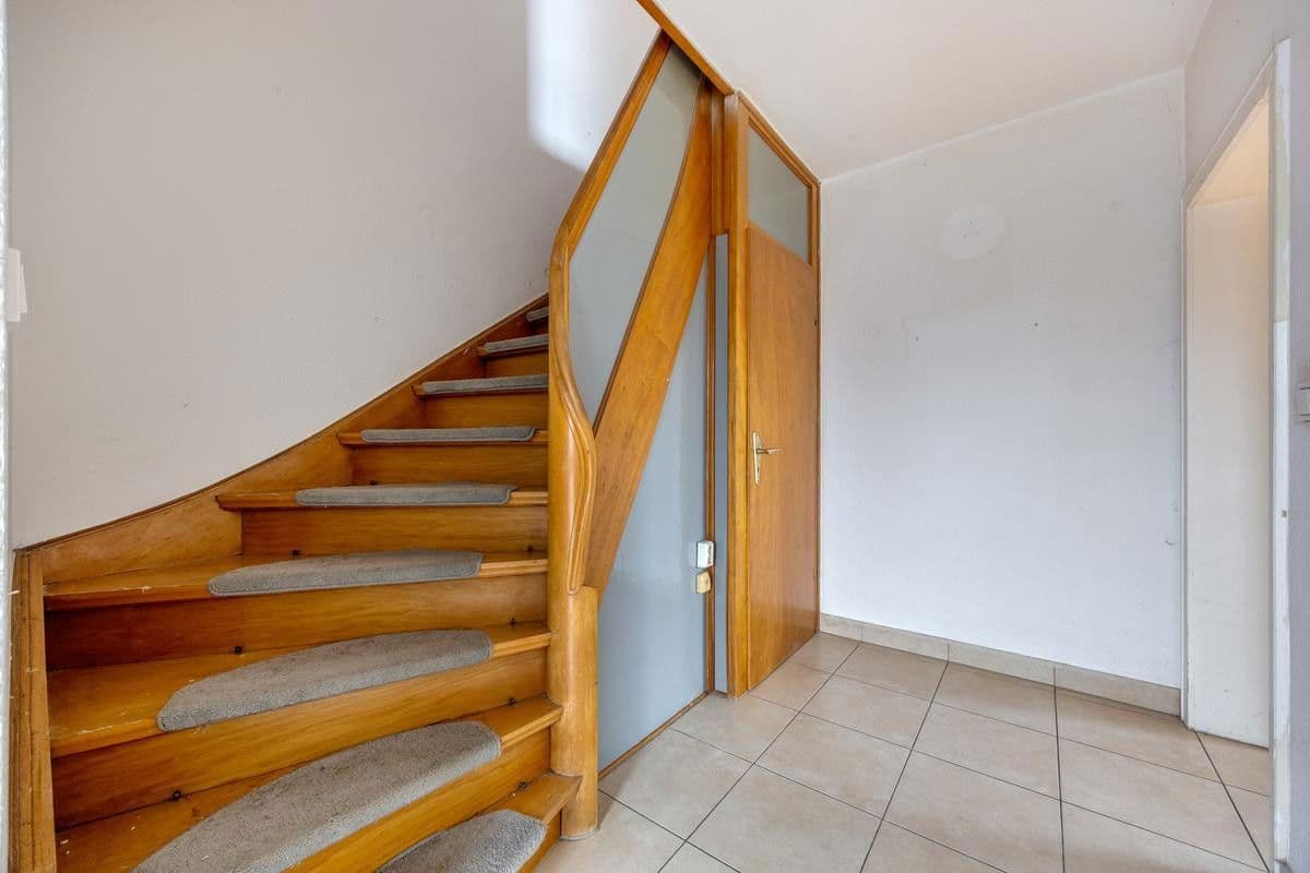 Predaj domu 97 m², pozemek 405 m², Elsdorf, Severné Porýnie - Westfálsko Predaj domu 97 m², pozemek 405 m², Elsdorf, Severné Porýnie - Westfálsko