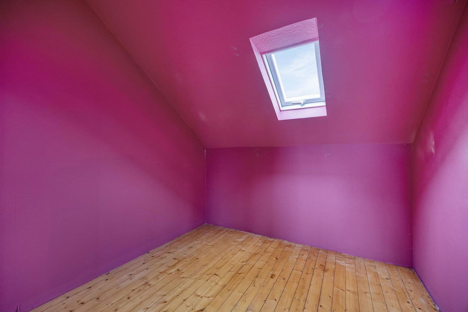 Predaj domu 97 m², pozemek 405 m², Elsdorf, Severné Porýnie - Westfálsko Predaj domu 97 m², pozemek 405 m², Elsdorf, Severné Porýnie - Westfálsko