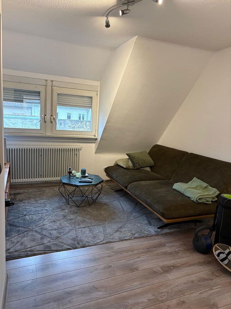 Predaj domu 224 m², pozemek 379 m², Breisach am Rhein, Bádensko-Wurttembersko Predaj domu 224 m², pozemek 379 m², Breisach am Rhein, Bádensko-Wurttembersko