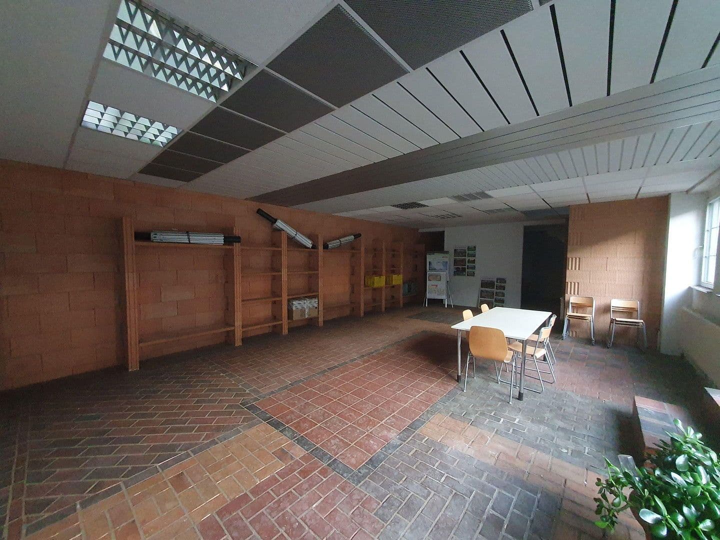 Prenájom nebytového priestoru 127 m², Behaimstraße 38, Berlin, Berlín Prenájom nebytového priestoru 127 m², Behaimstraße 38, Berlin, Berlín