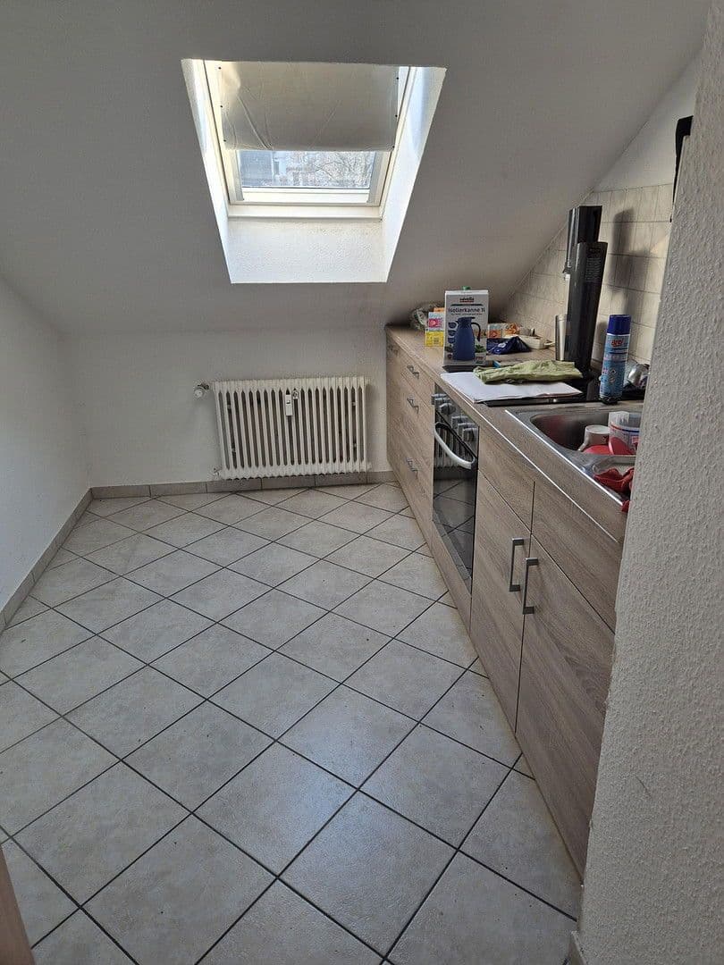 Prenájom bytu 3-izbový 69 m², Preußenstr 14, Wuppertal, Severné Porýnie - Westfálsko Prenájom bytu 3-izbový 69 m², Preußenstr 14, Wuppertal, Severné Porýnie - Westfálsko