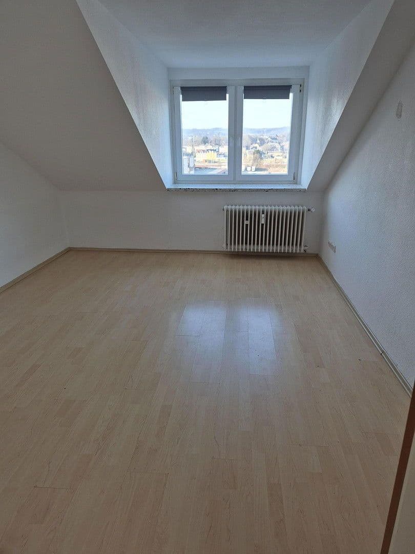 Prenájom bytu 3-izbový 69 m², Preußenstr 14, Wuppertal, Severné Porýnie - Westfálsko Prenájom bytu 3-izbový 69 m², Preußenstr 14, Wuppertal, Severné Porýnie - Westfálsko