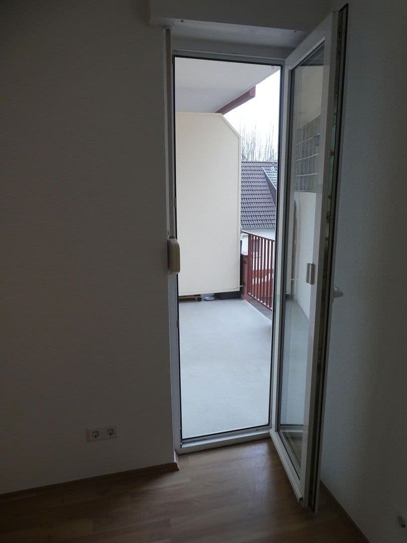 Prenájom bytu 1-izbový 31 m², Kaiserslautern, Porýnie-Falcko Prenájom bytu 1-izbový 31 m², Kaiserslautern, Porýnie-Falcko