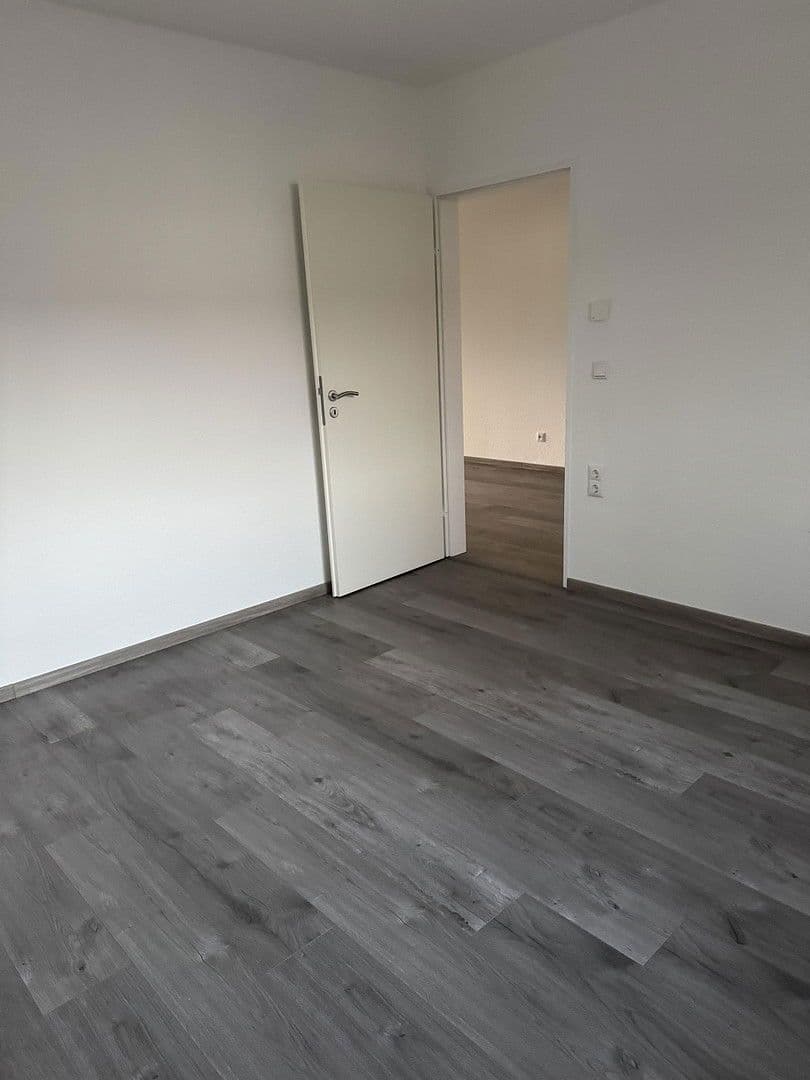 Prenájom bytu 3-izbový 88 m², Gladbeck, Severné Porýnie - Westfálsko Prenájom bytu 3-izbový 88 m², Gladbeck, Severné Porýnie - Westfálsko