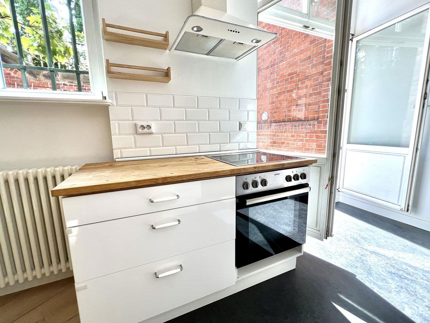 Predaj bytu 6-izbový 219 m², Berlin, Berlín Predaj bytu 6-izbový 219 m², Berlin, Berlín