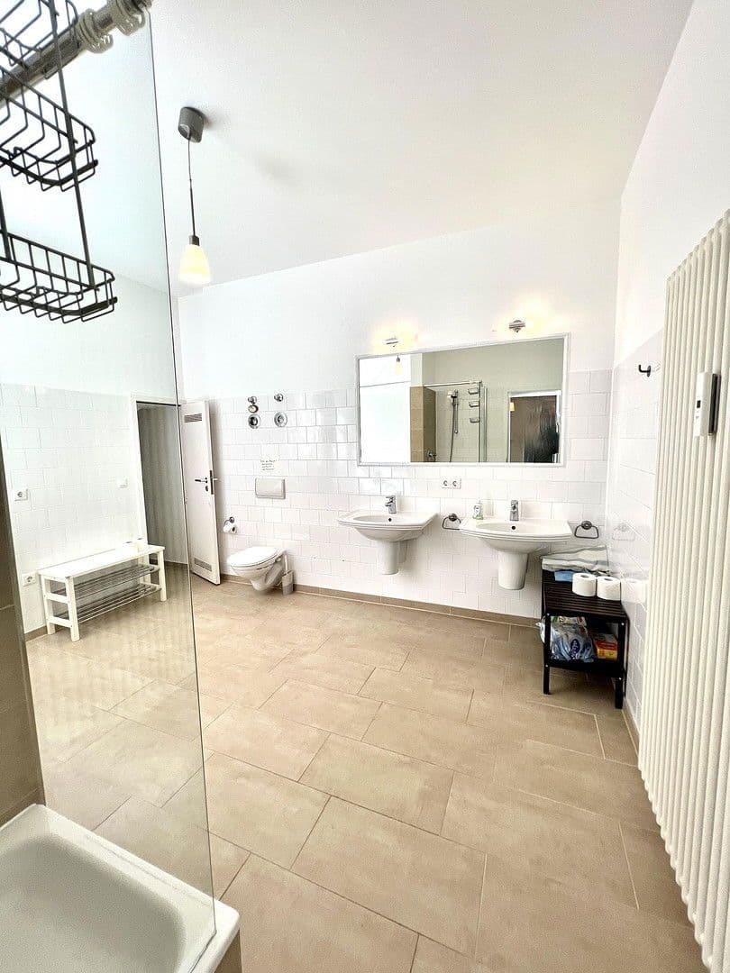 Predaj bytu 6-izbový 219 m², Berlin, Berlín Predaj bytu 6-izbový 219 m², Berlin, Berlín