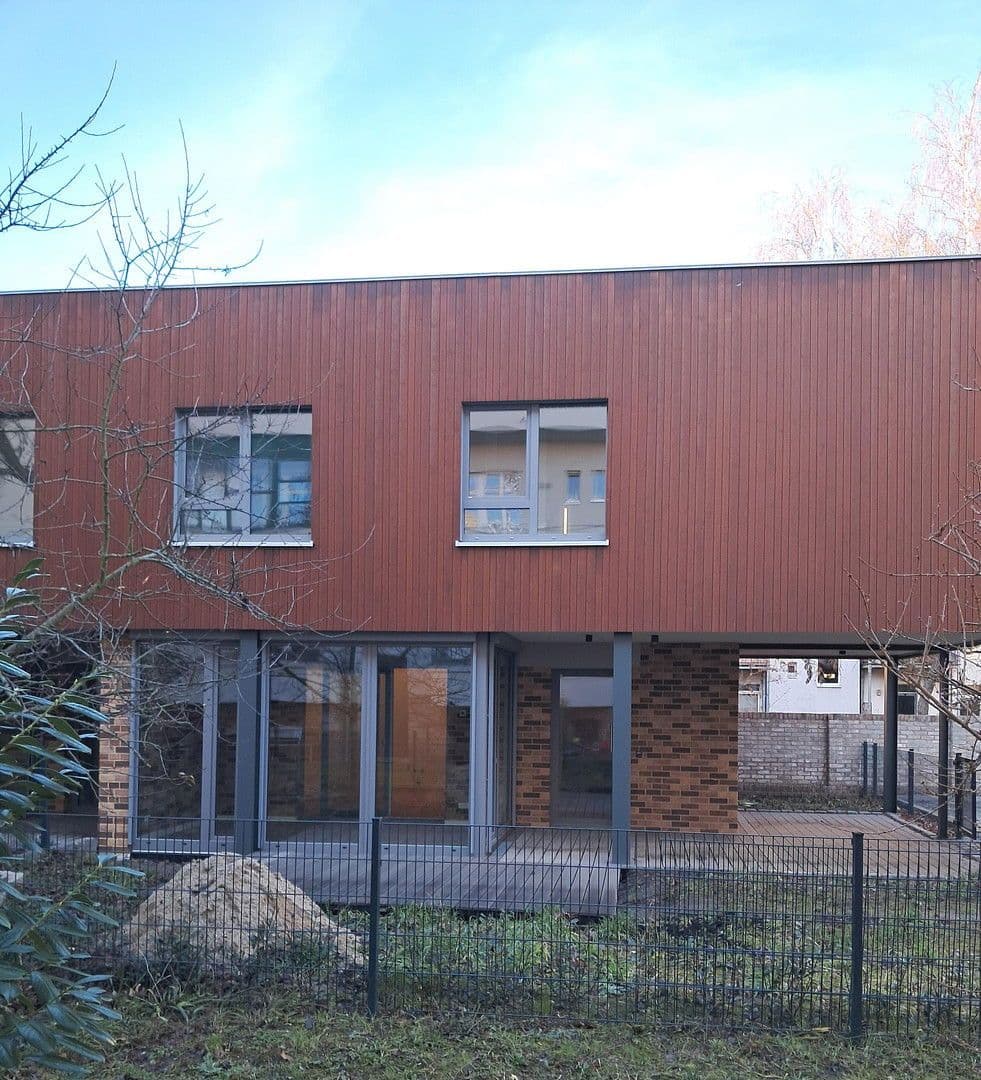 Predaj bytu 3-izbový 115 m², Halle, Sasko-Anhaltsko Predaj bytu 3-izbový 115 m², Halle, Sasko-Anhaltsko