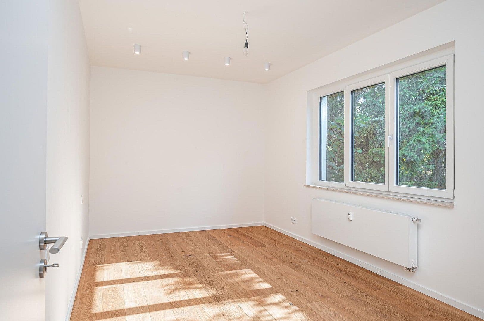 Predaj bytu 2-izbový 62 m², Leydenallee 37, Berlin, Berlín Predaj bytu 2-izbový 62 m², Leydenallee 37, Berlin, Berlín