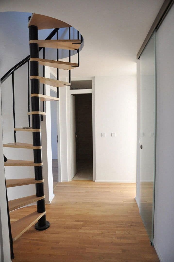 Predaj bytu 4-izbový 111 m², Milbertshofen - München, Bavorsko Predaj bytu 4-izbový 111 m², Milbertshofen - München, Bavorsko