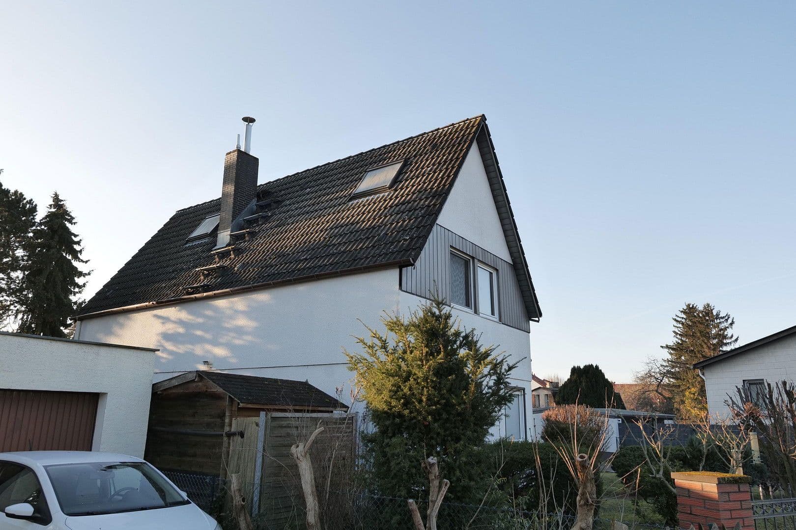 Predaj domu 120 m², pozemek 341 m², Krokusstraße 14, Berlin-Rudow, Berlín Predaj domu 120 m², pozemek 341 m², Krokusstraße 14, Berlin-Rudow, Berlín