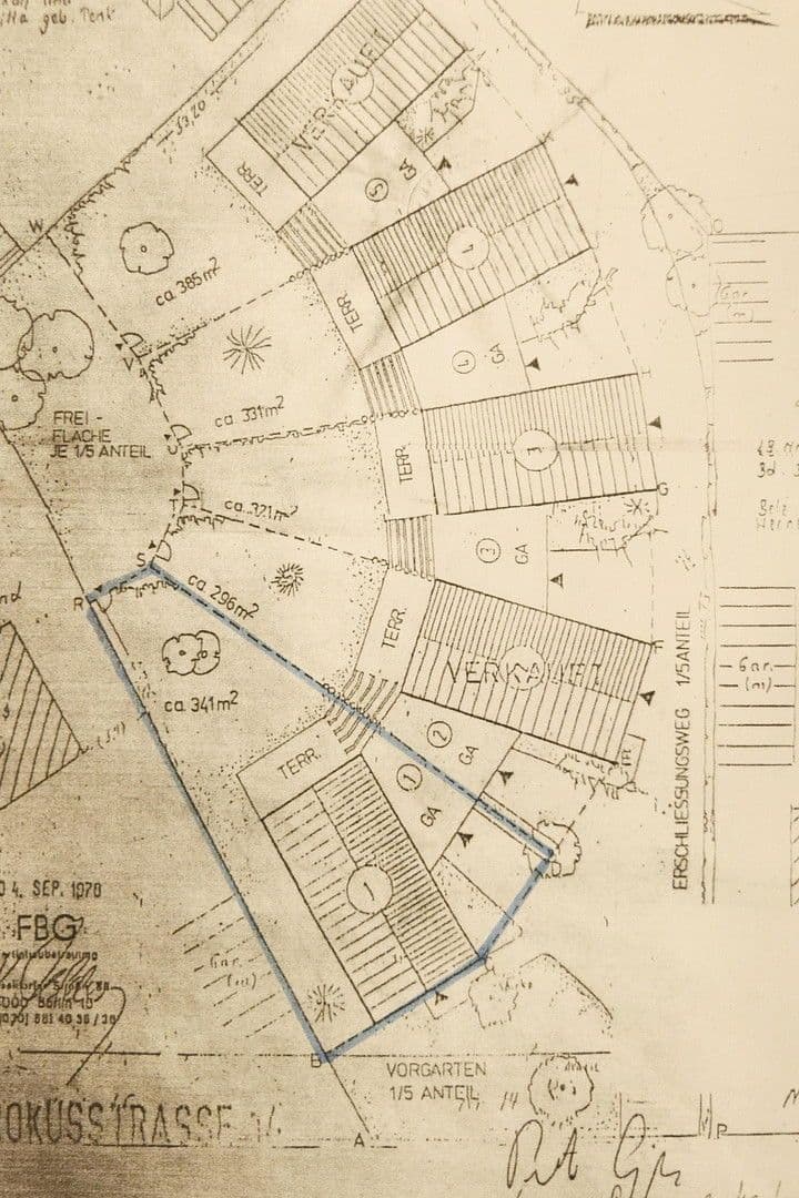 Predaj domu 120 m², pozemek 341 m², Krokusstraße 14, Berlin-Rudow, Berlín Predaj domu 120 m², pozemek 341 m², Krokusstraße 14, Berlin-Rudow, Berlín