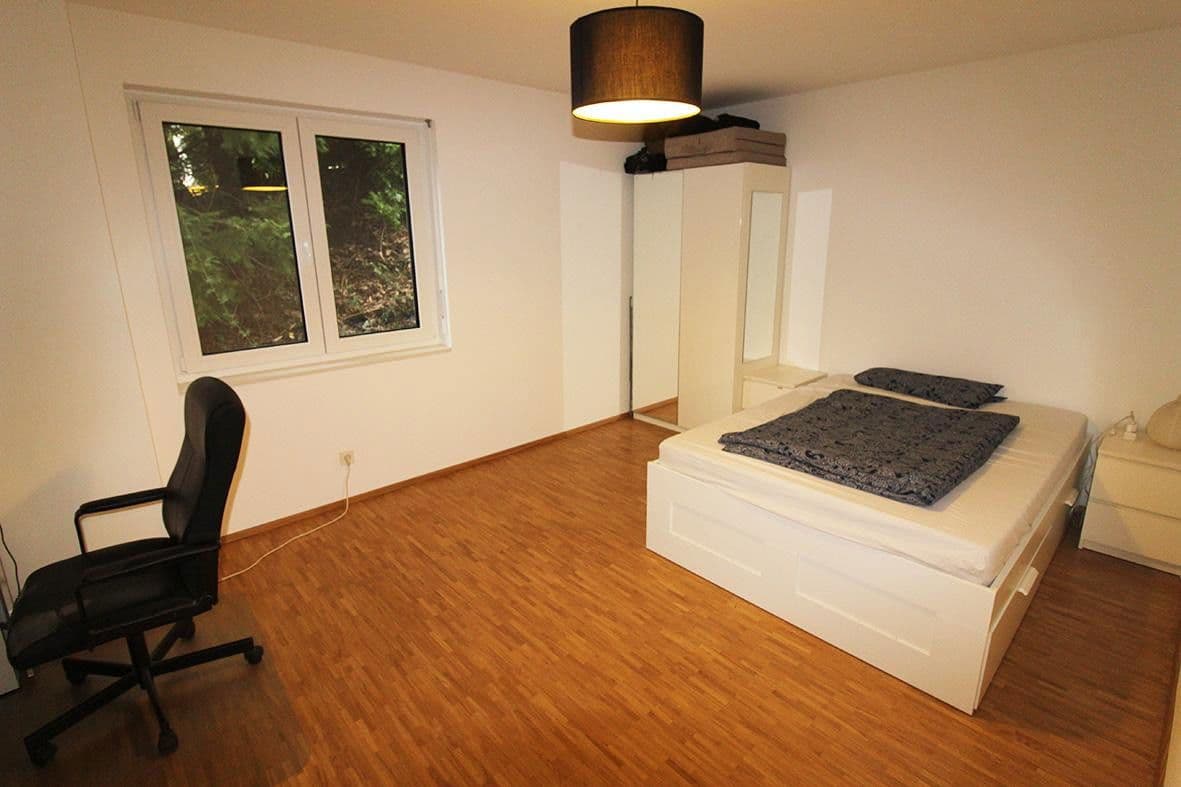 Prenájom bytu 2-izbový 70 m², Dorfstraße 48, Overath, Severné Porýnie - Westfálsko Prenájom bytu 2-izbový 70 m², Dorfstraße 48, Overath, Severné Porýnie - Westfálsko