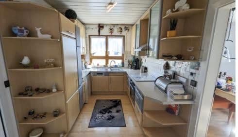 Predaj domu 170 m², pozemek 806 m², Wehingen, Bádensko-Wurttembersko Predaj domu 170 m², pozemek 806 m², Wehingen, Bádensko-Wurttembersko