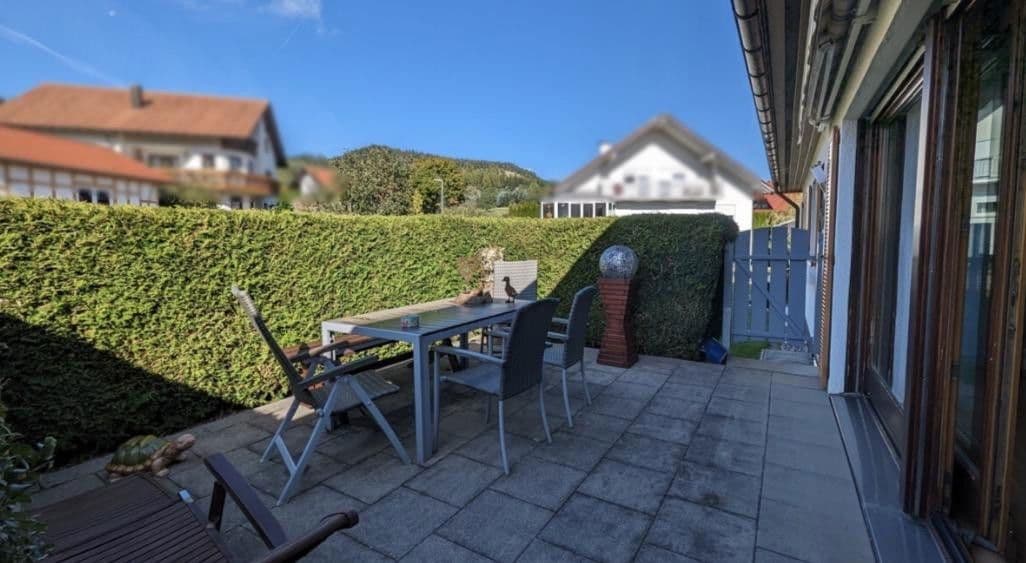 Predaj domu 170 m², pozemek 806 m², Wehingen, Bádensko-Wurttembersko Predaj domu 170 m², pozemek 806 m², Wehingen, Bádensko-Wurttembersko