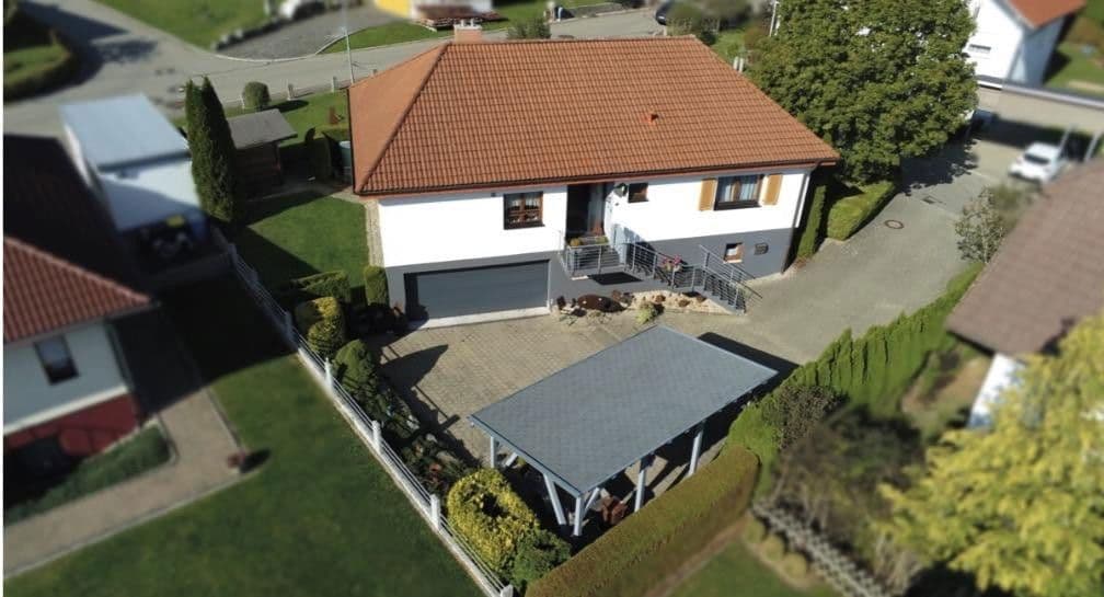 Predaj domu 170 m², pozemek 806 m², Wehingen, Bádensko-Wurttembersko Predaj domu 170 m², pozemek 806 m², Wehingen, Bádensko-Wurttembersko
