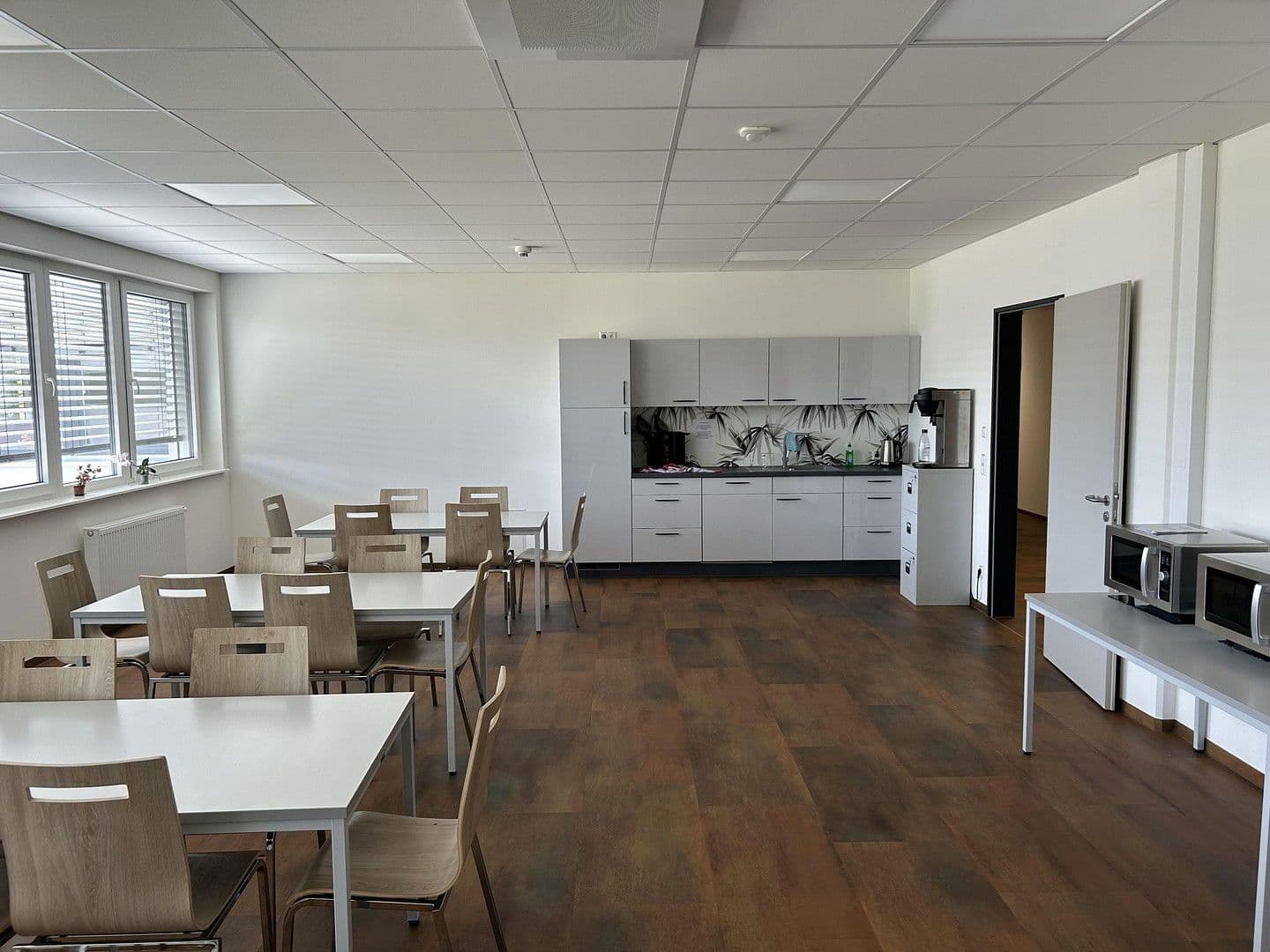 Prenájom kancelárie 742 m², Jena, Durínsko Prenájom kancelárie 742 m², Jena, Durínsko