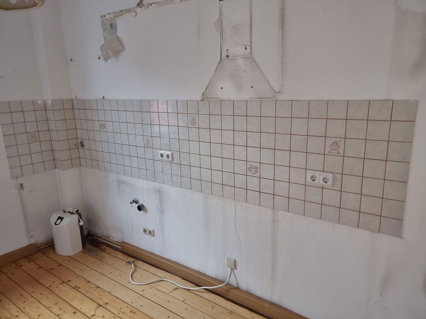 Predaj domu 110 m², pozemek 133 m², Friedrichstraße 44, Mainz-Kostheim, Hesensko Predaj domu 110 m², pozemek 133 m², Friedrichstraße 44, Mainz-Kostheim, Hesensko