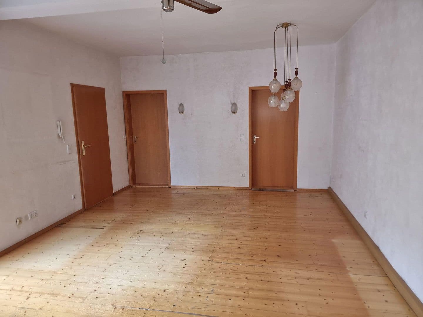 Predaj domu 110 m², pozemek 133 m², Friedrichstraße 44, Mainz-Kostheim, Hesensko Predaj domu 110 m², pozemek 133 m², Friedrichstraße 44, Mainz-Kostheim, Hesensko