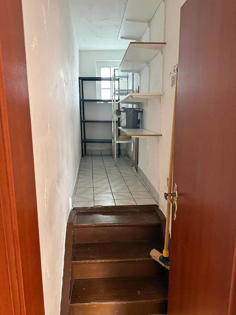 Prenájom bytu 4-izbový 100 m², Frankweiler, Porýnie-Falcko Prenájom bytu 4-izbový 100 m², Frankweiler, Porýnie-Falcko