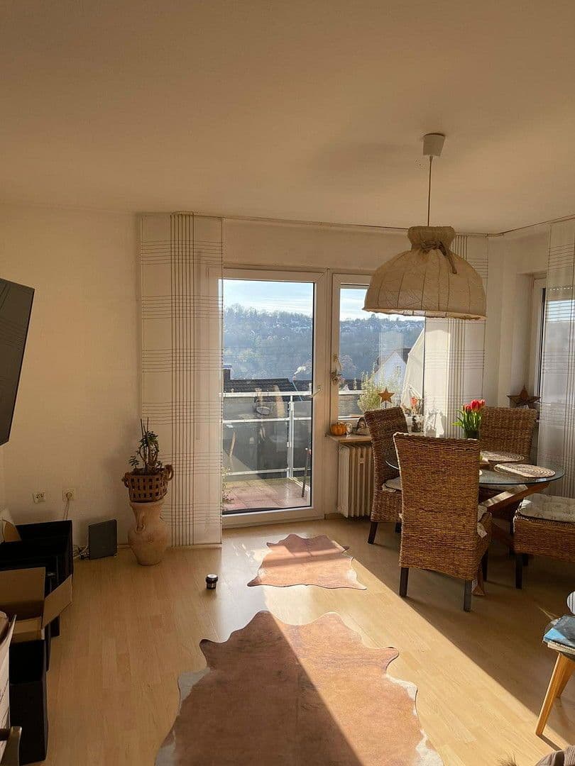 Prenájom bytu 3-izbový 72 m², Akazienweg 28, Backnang, Bádensko-Wurttembersko Prenájom bytu 3-izbový 72 m², Akazienweg 28, Backnang, Bádensko-Wurttembersko