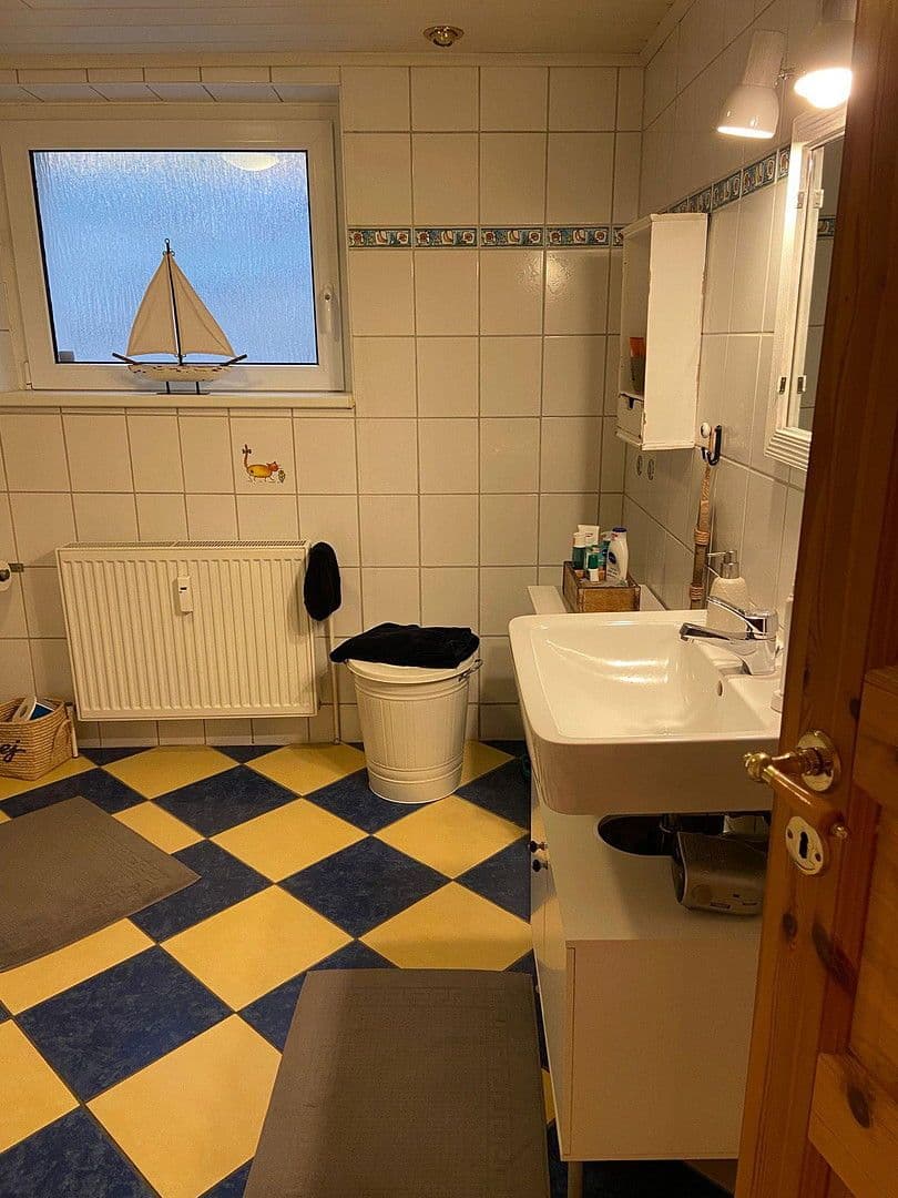 Prenájom bytu 3-izbový 72 m², Ratzeburg, Šlezvicko-Holštajnsko Prenájom bytu 3-izbový 72 m², Ratzeburg, Šlezvicko-Holštajnsko