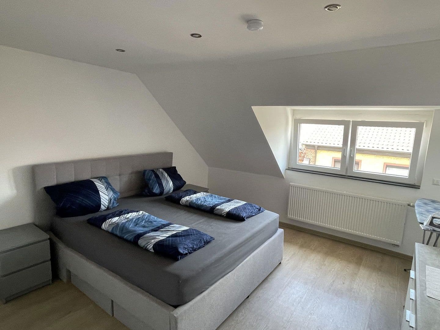 Prenájom bytu 3-izbový 85 m², Sankt-Gallus-Straße 23, Ludwigshafen am Rhein, Porýnie-Falcko Prenájom bytu 3-izbový 85 m², Sankt-Gallus-Straße 23, Ludwigshafen am Rhein, Porýnie-Falcko