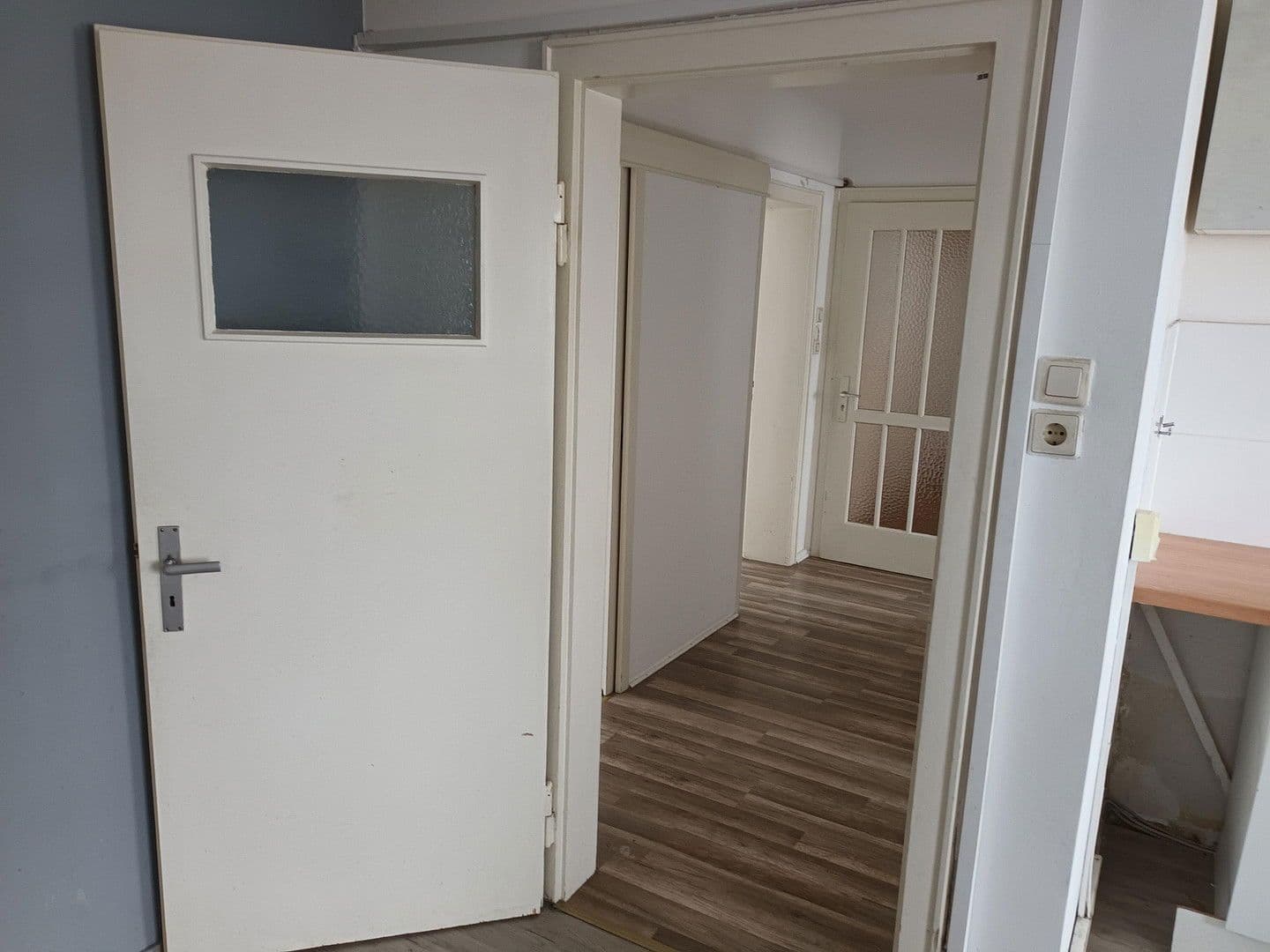 Prenájom bytu 4-izbový 100 m², Dankelsbachstraße 15, Pirmasens, Porýnie-Falcko Prenájom bytu 4-izbový 100 m², Dankelsbachstraße 15, Pirmasens, Porýnie-Falcko