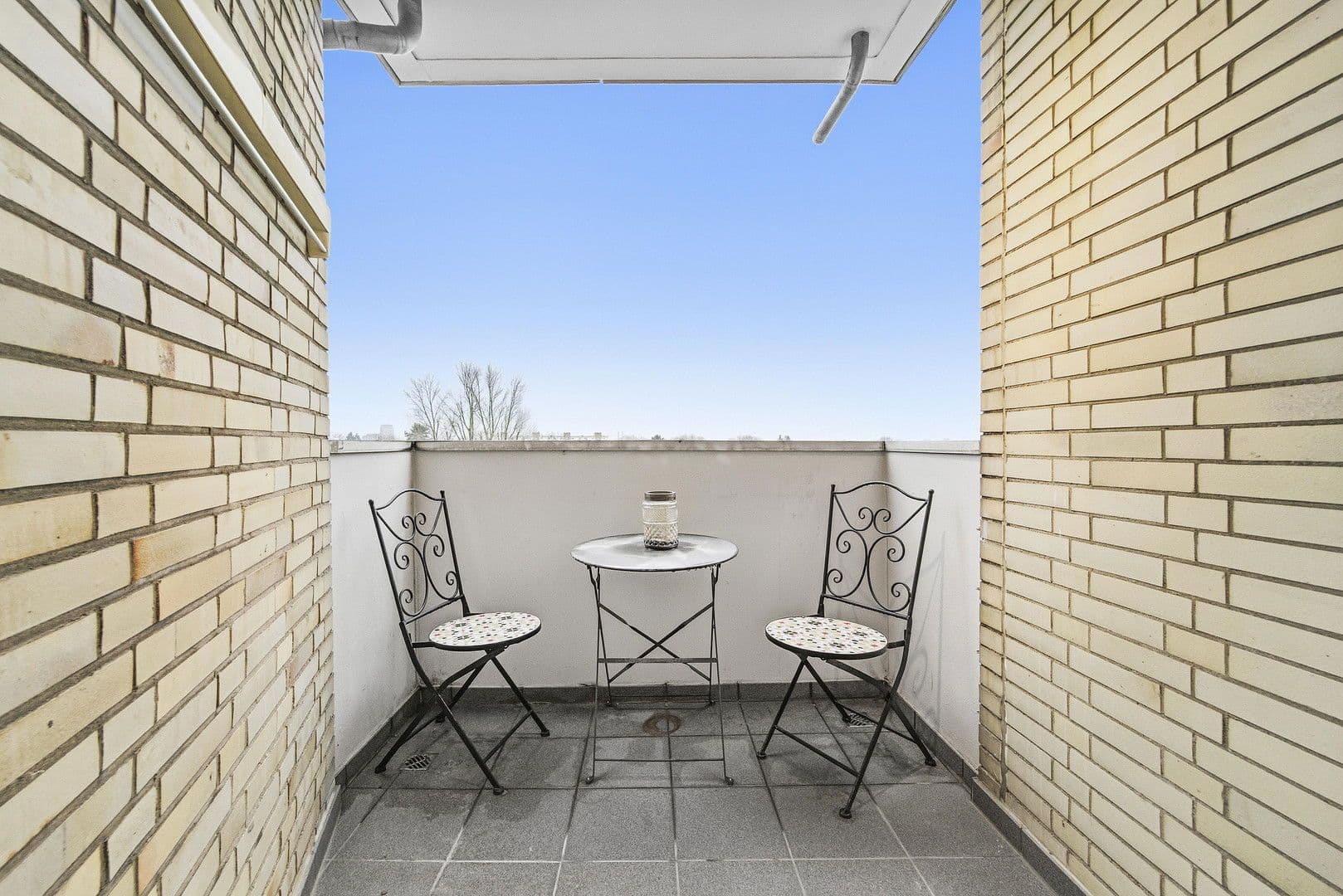 Prenájom bytu 1-izbový 37 m², Klapheckstraße 2, Düsseldorf - Stockum, Severné Porýnie - Westfálsko Prenájom bytu 1-izbový 37 m², Klapheckstraße 2, Düsseldorf - Stockum, Severné Porýnie - Westfálsko