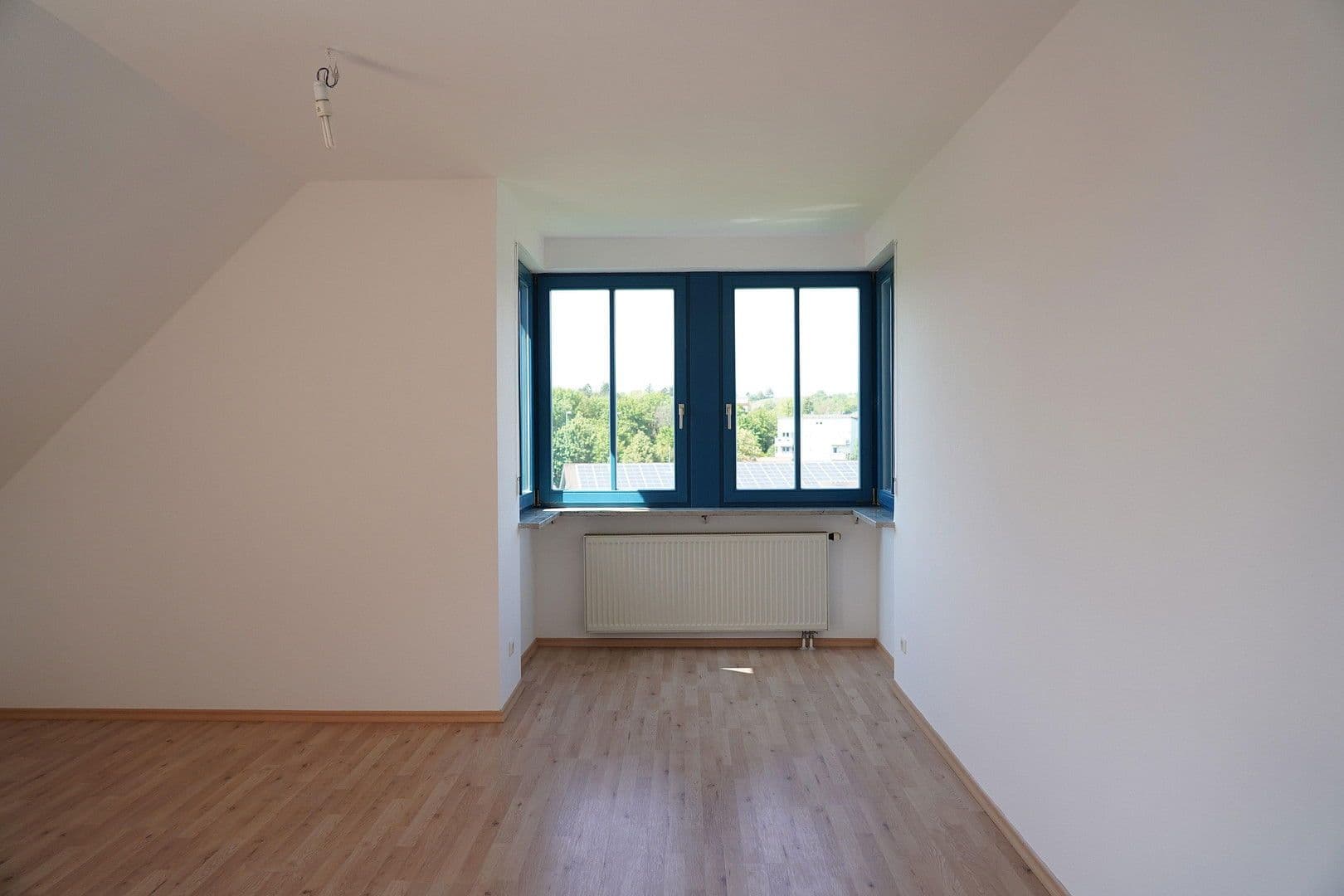 Predaj bytu 3-izbový 78 m², Kitzingen, Bavorsko Predaj bytu 3-izbový 78 m², Kitzingen, Bavorsko
