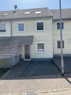 Prenájom domu 156 m², pozemek 200 m², Pfarracker 17d, Hochspeyer, Porýnie-Falcko Prenájom domu 156 m², pozemek 200 m², Pfarracker 17d, Hochspeyer, Porýnie-Falcko